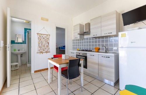 Punta Braccetto Apartment | Relaxing Stay at Apartment 'Caretta' with Ocean View Terrace