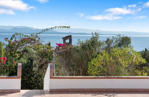 Carloforte Apartment | Apartment 'Carloforte' with Sea View, Private Terrace and Private Garden