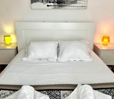 Navas Apartment | Pet-Friendly Apartment Carrer d'Olesa with High Guest Ratings