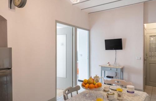 Pietrabruna Apartment | Family-Friendly Apartment Caruggiu - Rated 8/10 by Guests