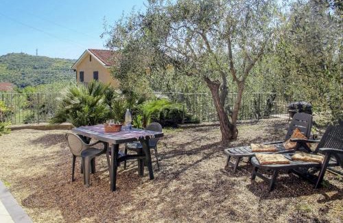 Caramagna Ligure Apartment | Family-Friendly Comfort at Apartment Casa ai Campi-1