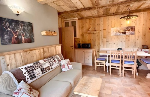 Valdisotto Apartment | Apartment 'Casa Clus Bormio 3' with Mountain View, Private Garden and Wi-Fi