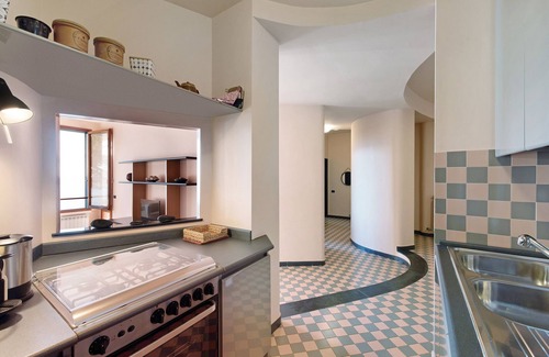 Arenzano Apartment | Oceanfront Apartment "Casa Costa" with Garden & Wi-Fi