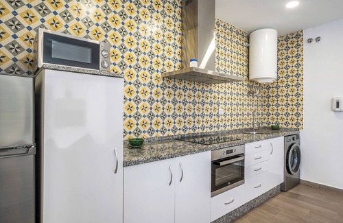 San Ambrosio Apartment | Mountain View Apartment 'Casa de 10 - 4I' with Pool & Wi-Fi