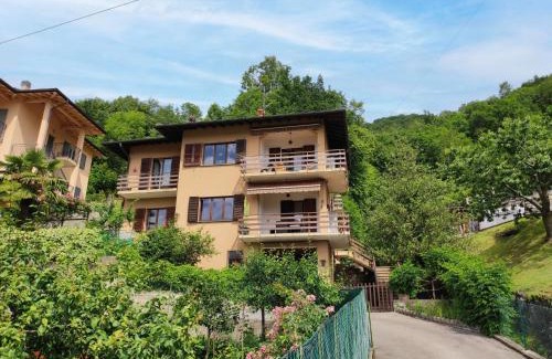 Corrido Apartment | Charming Casa dei Gelsomini: Pet-Friendly Getaway