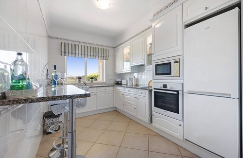 Atalaia Apartment | Casa Diandra Boavista: Oceanfront Retreat with Shared Pool