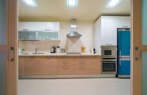 Los Alcazares Apartment | Discover Apartment Casa Felicidad: Ocean View & Pool Access
