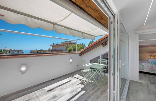 Arenzano Apartment | Discover 'Casa Raffaella': Oceanfront Retreat with Terrace