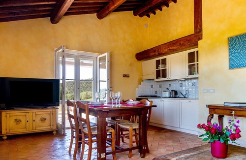 Orbetello Apartment | Discover Apartment 'Casa Rose' with Breathtaking Sea Views