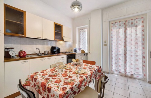 Alassio Apartment | Coastal Getaway: Casa Rosso Melograno with Balconies & Wi-Fi