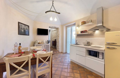 Boragni Apartment | Indulge in Casa Virginia - Corbezzolo with Pool & Wi-Fi