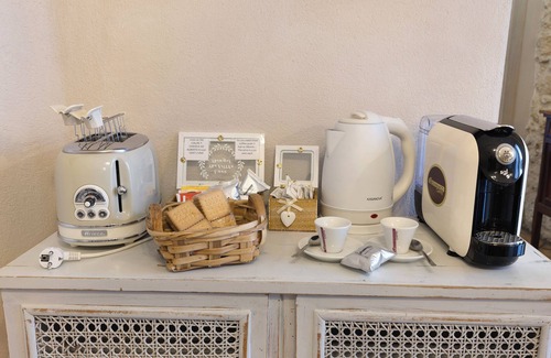 Boragni Apartment | Indulge in Casa Virginia - Corbezzolo with Pool & Wi-Fi