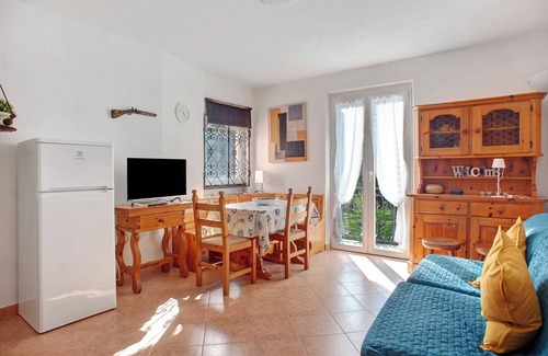 Levanto Apartment | Cozy Casa Zagare Sul Mare with Ocean View and Terrace