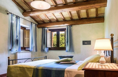 Corinaldo Other | Top-Rated Apartment Casalantico - I LILLA with Pool & Spa