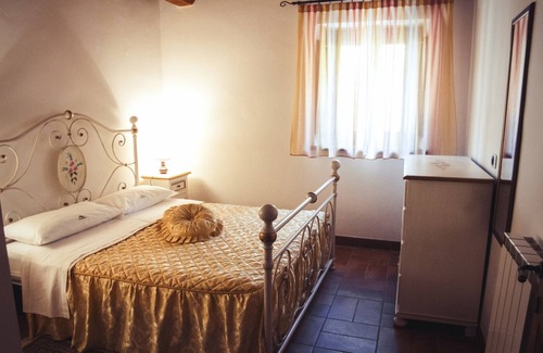 Corinaldo Other | Discover Apartment Casalantico - I GIRASOLI with Pool & Spa