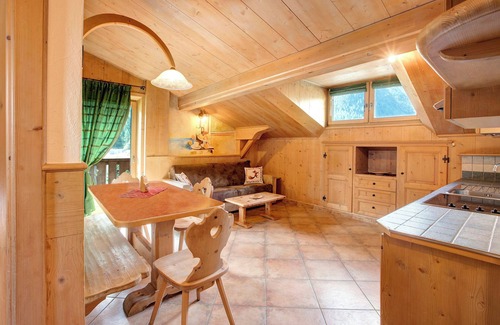 Livigno Apartment | Mountain-View Apartment with Wi-Fi, Terrace & Garden Access