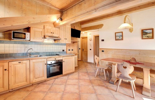 Livigno Apartment | Mountain-View Apartment with Wi-Fi, Terrace & Garden Access