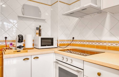 Denia Apartment | Top-Rated Castillo-playa: Pool, Terrace & Wi-Fi Included!