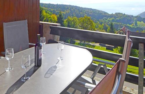 Sainte-Croix Apartment | Pet-Friendly Apartment Centaure-3 with Great Guest Reviews