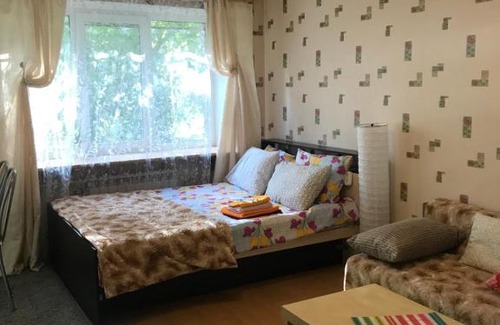 Petrozavodsk Apartment | Highly Rated Apartment Chaikinoi 1 with Free Breakfast