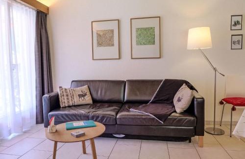 Grindelwald Apartment | Apartment Chalet Almis-Bödeli-1 by Interhome