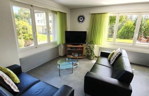 Beatenberg Apartment | Cozy Apartment Chalet Beatrice with Family-Friendly Amenities