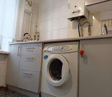 Sums'ka oblast Apartment | Pet-Friendly Apartment Chernihivska 13: Family Welcome