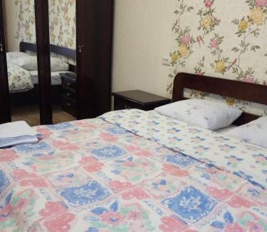 Sums'ka oblast Apartment | Pet-Friendly Apartment Chernihivska 13: Family Welcome