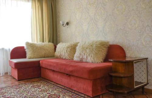 Shostka Apartment | Pet-Friendly Stay at Apartment Chernovola 7A - Rated 8.1
