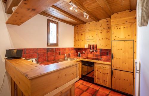 La Punt-Chamues-ch Apartment | Child-Friendly Apartment Chesa Cantieni: Guest Rated 10/10