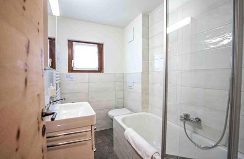 Celerina-Schlarigna Apartment | Pet-Friendly Apartment Chesa Mulin with Family Amenities