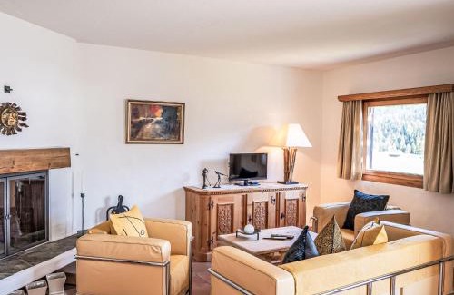 Champfer Apartment | Apartment Chesa Trais Dschembers by Interhome
