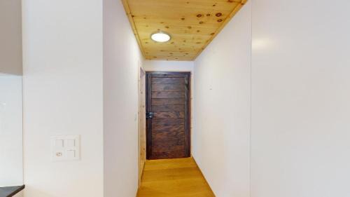 Pontresina Apartment | Discover Apartment Chesetta: Child-Friendly Retreat Rated 9/10