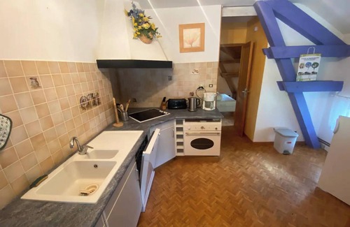 Ristolas Apartment | Cozy 'Chez Zoë' Apartment with Mountain View & Shared Garden