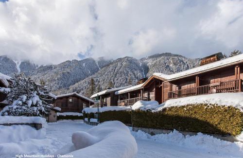 Les Praz-de-Chamonix Apartment | Discover Apartment Chloe: Family-Friendly with Top Ratings
