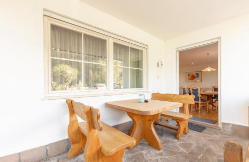 Nova Levante Apartment | Highly Rated Apartment Christian with Breakfast & Kitchen