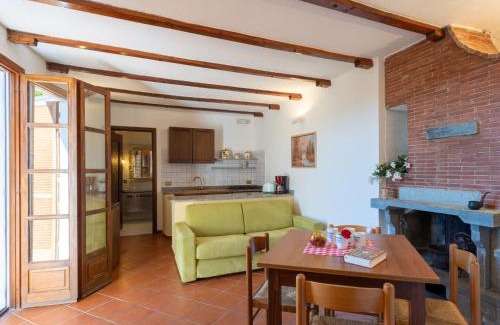 Valloria Apartment | Family-Friendly Apartment Ciclamino with Pool & Hot Tub