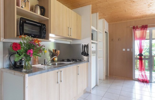 Gravieres Apartment | Apartment 'Cindy - Mas Lachamp' with Mountain View, Shared Pool and Air Conditioning