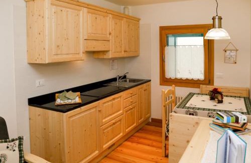 Raveo Apartment | Pet-Friendly Apartment Cjase Fravins-3 by Interhome