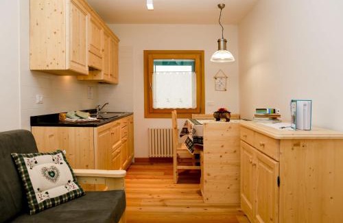 Raveo Apartment | Pet-Friendly Apartment Cjase Fravins-3 by Interhome