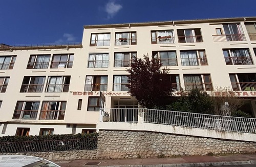 Vernet-les-Bains Apartment | Cozy Apartment Near Spa and Town Center with Kitchen