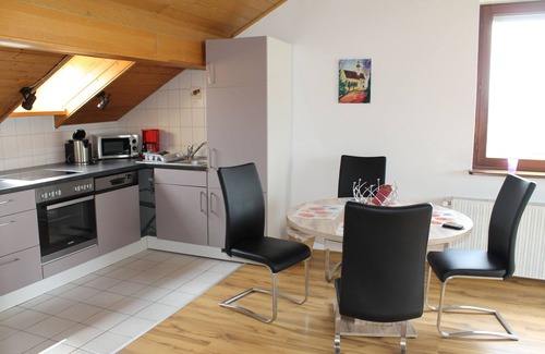 Ueberlingen Apartment | Scenic Apartment with Balcony and Lake View Near the Water