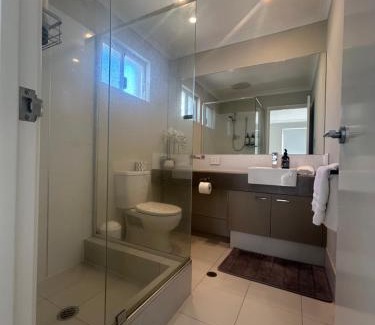 Jindalee Apartment | Family-Friendly Apartment Steps from the Beach