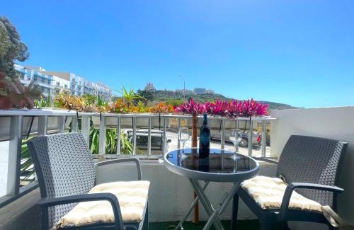 Għadira Apartment | Apartment close to the beach, fully equipped, unique and cosy with balconies