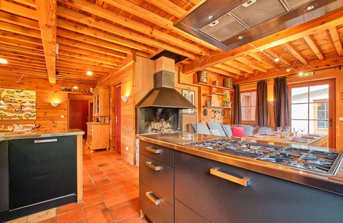 Villard-Reculas Apartment | Apartment 'Cloudit' with Mountain View, Private Terrace and Wi-Fi