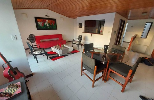 Pie del Cerro Apartment | Relaxing Apartment with Pool Near Downtown Cartagena
