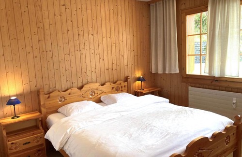 Champex-Lac Apartment | Family-Friendly Oceanfront Apartment Colline 3 by Interhome