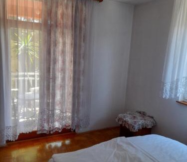 Ilidza Apartment | Family-Friendly Apartment Comfy Home - Rated 10/10 by Guests