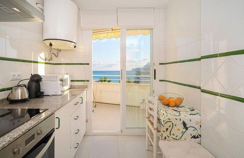 Altea Apartment | Beachside Retreat: Apartment Costa Bella with Pool & Wi-Fi