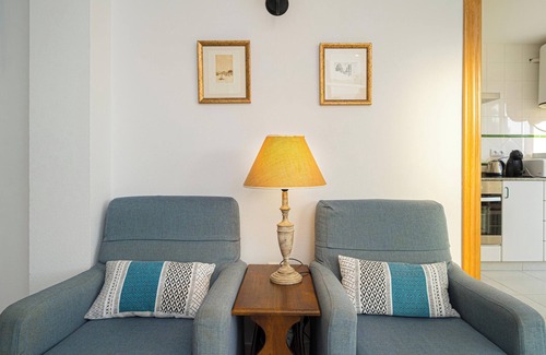 Altea Apartment | Beachside Retreat: Apartment Costa Bella with Pool & Wi-Fi